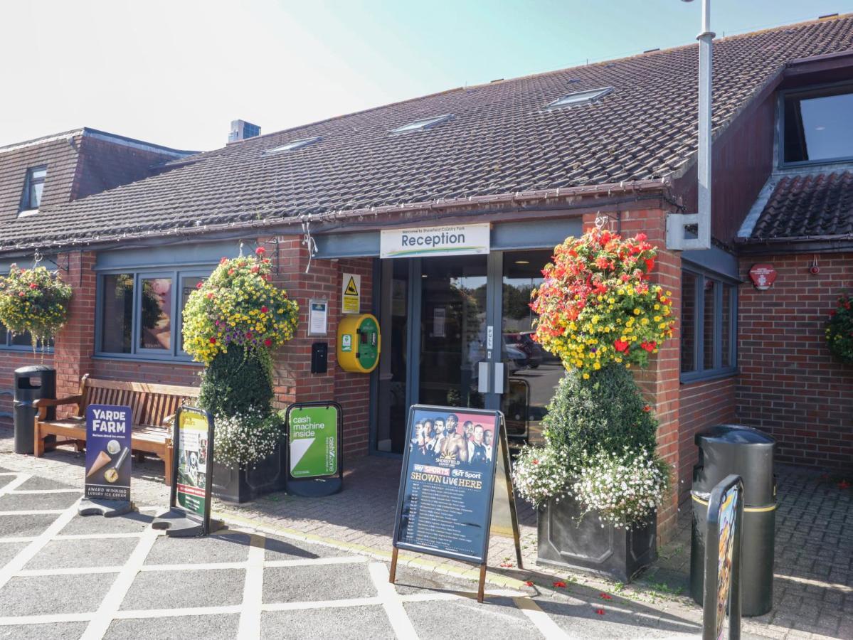Amethyst Lodge Lymington Εξωτερικό φωτογραφία